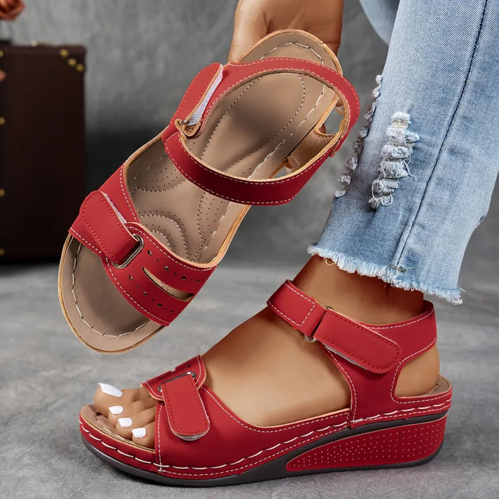 Noor™ Comfort Fit Sandals