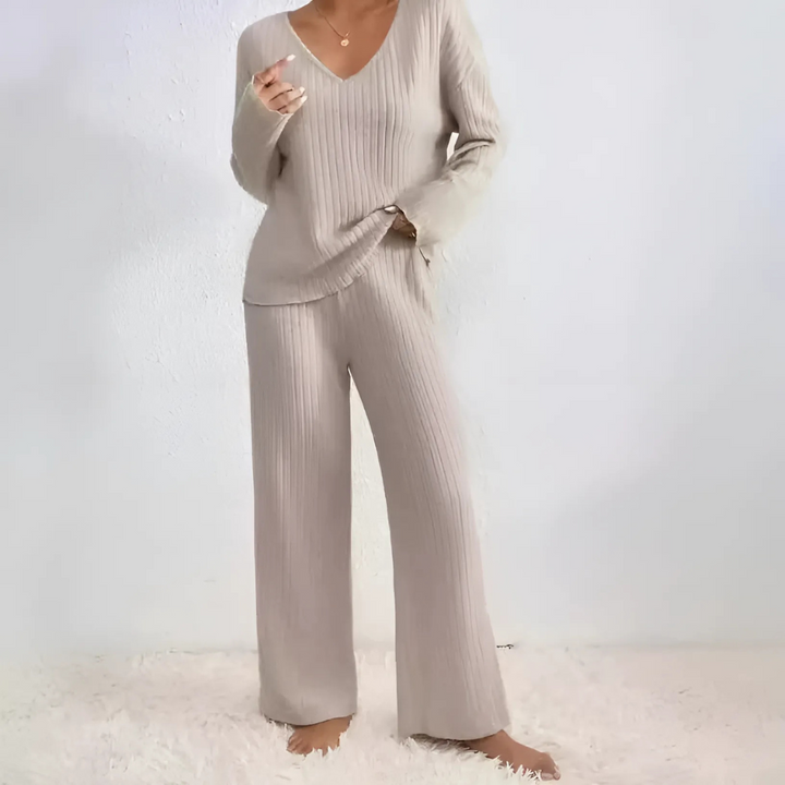 Livia™ Elegant All-Season Lounge Set