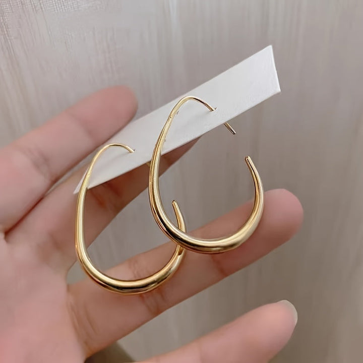 Kim - Drop Earrings with a Touch of Luxury