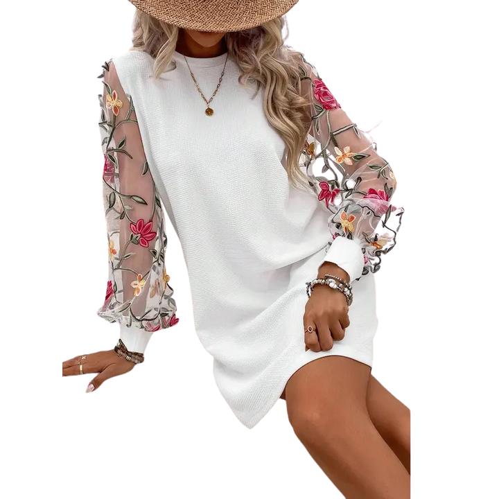 Amalia™ – Floral Embroidered Dress