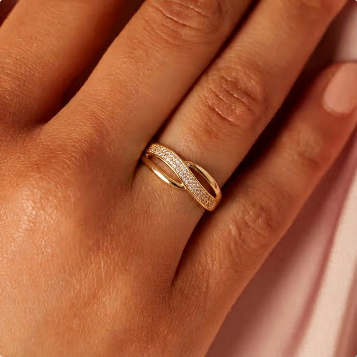 Elegant Gold-Colored Crossover Ring with Stones