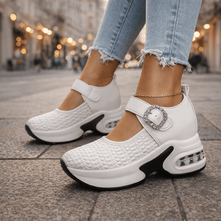 Amira Charm Platforms