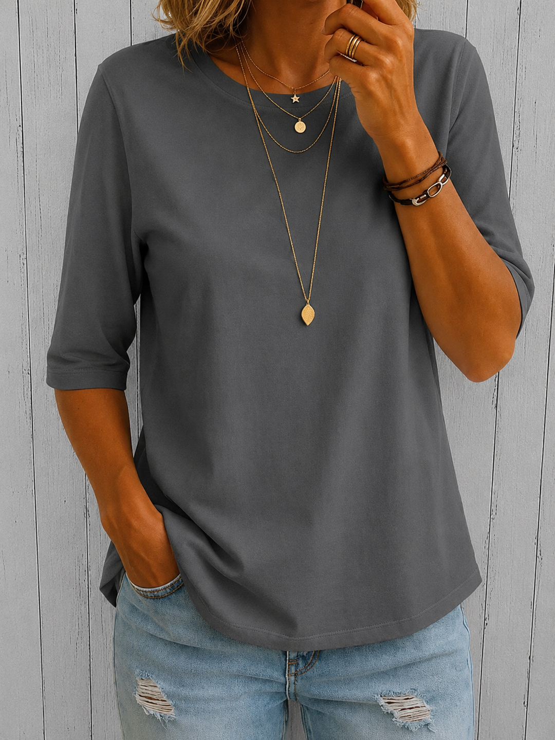 Nadia - Essential Comfort Tee