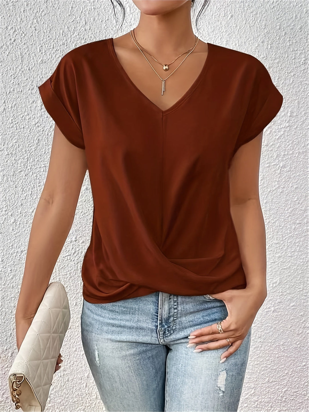 Leyla Tummy tucking V-neck top