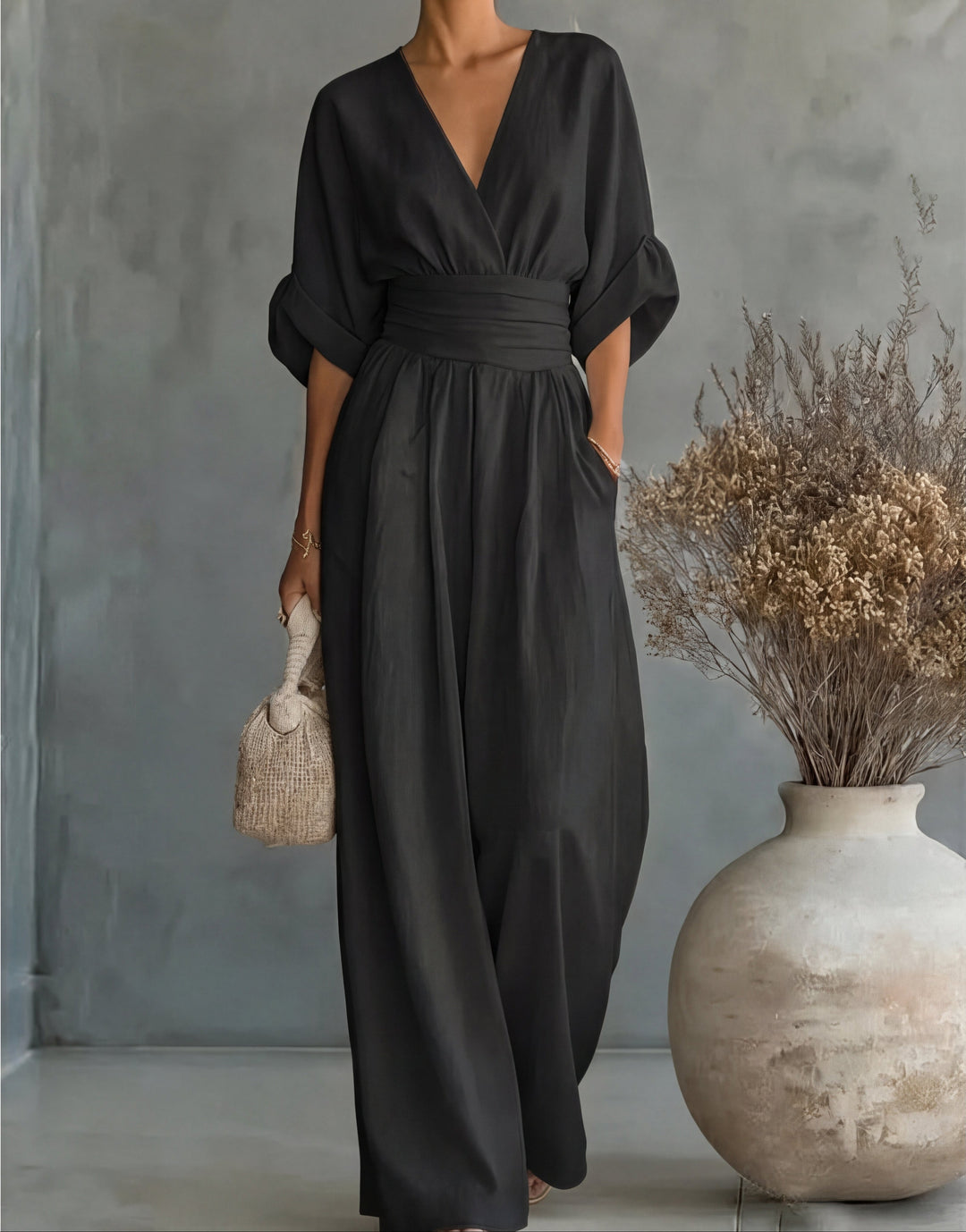 Coralie - Elegant V-Neck Wide-Leg Jumpsuit