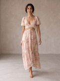 Isolde - Elegant Flowing Dress