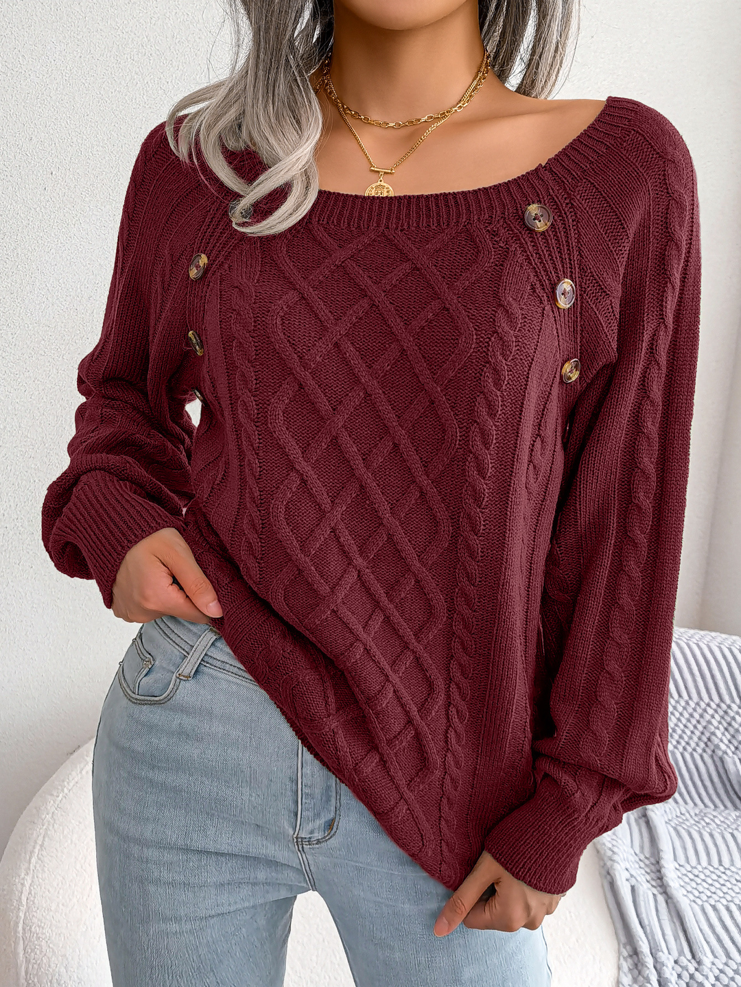 Emilia | Classic Cozy Sweater
