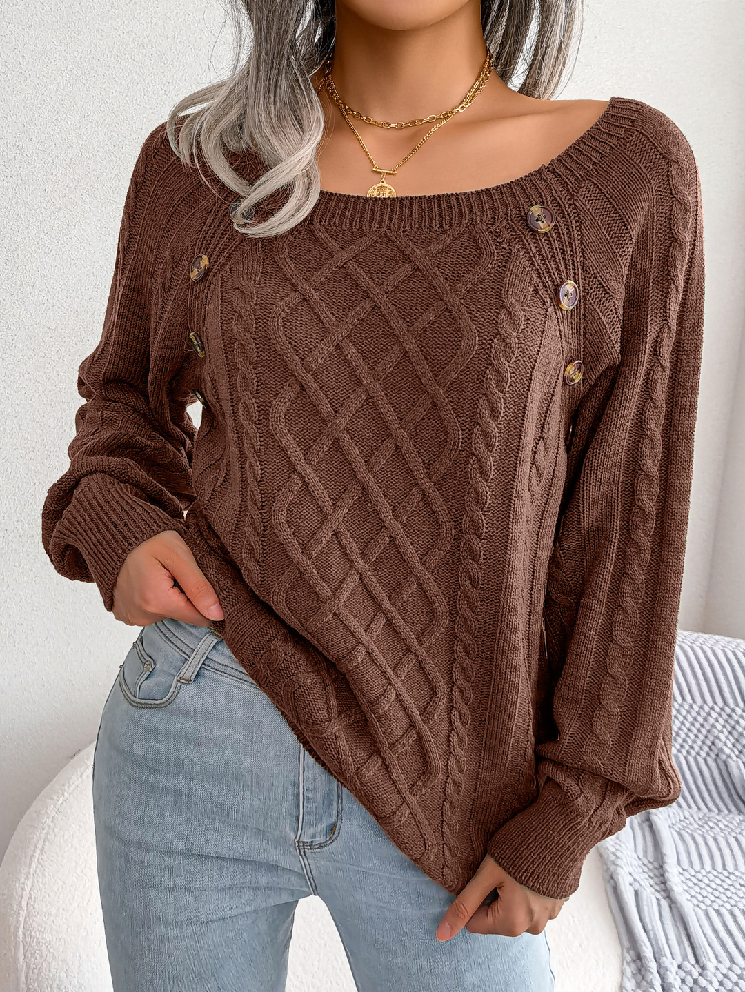 Emilia | Classic Cozy Sweater