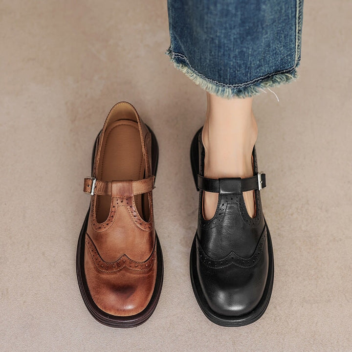 Liola | Elegant Mary Janes Made Of Leather